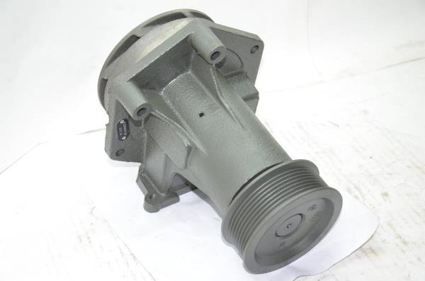 Насос водяной WD615G.220 612600060307